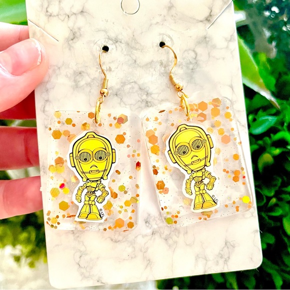C-3PO Star Wars Earrings - Picture 2 of 4